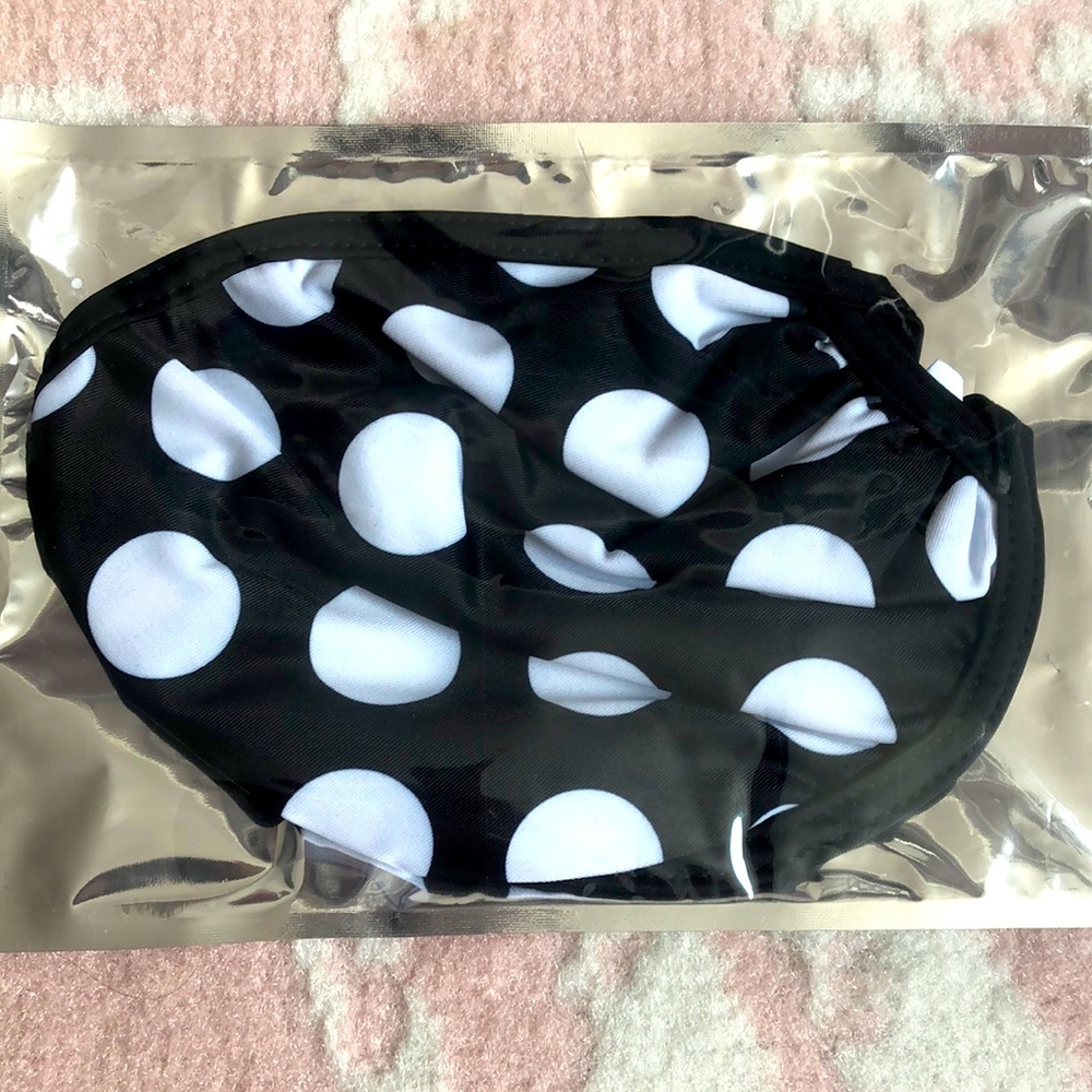 Sephora Polkadot Face Mask (Sealed) - Picture 4 of 5